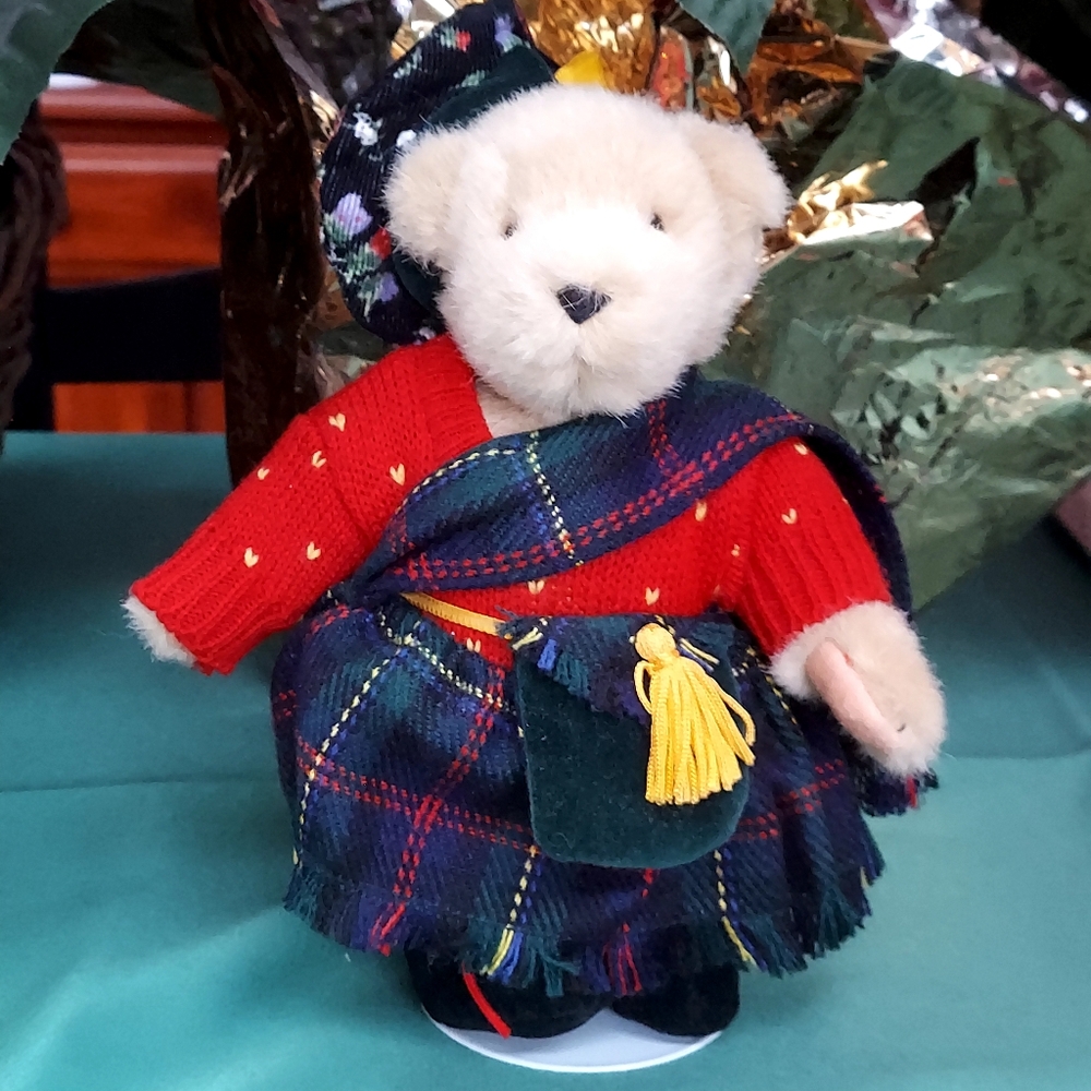 NABCO Muffy "A Highland Fling"
